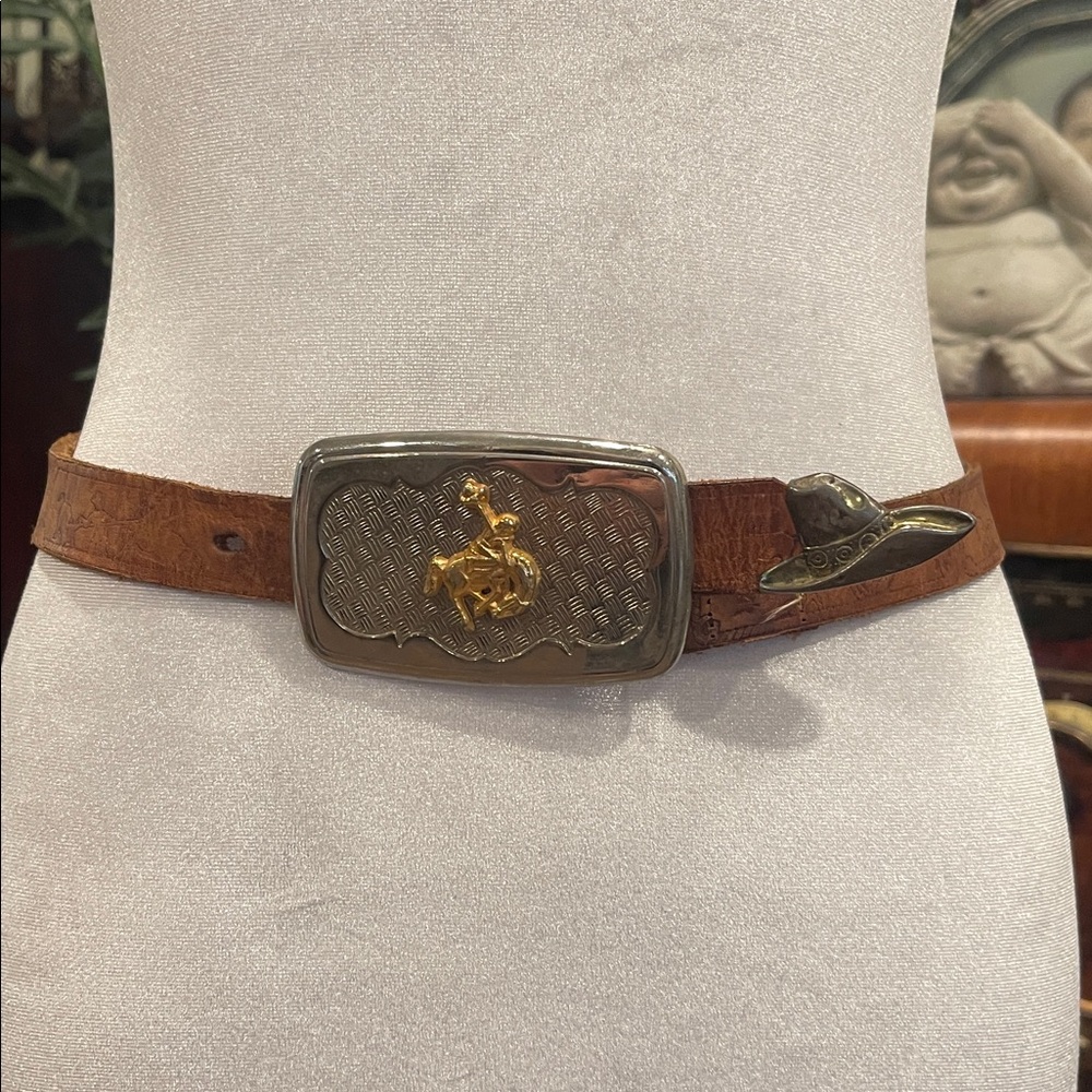 Vintage Western Cowgirl Bronc Buckle Belt 28 Steerhide